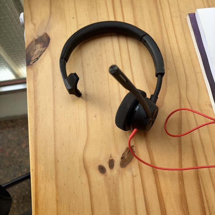 Headset Poly Blackwire 3310 (Monocul) – C/ novo, boa qualidade