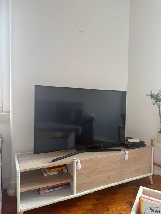 Móvel de TV Moviflor