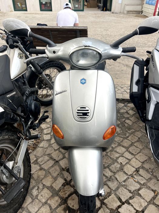 Piaggio Vespa ET2 50cc (1998) Prata