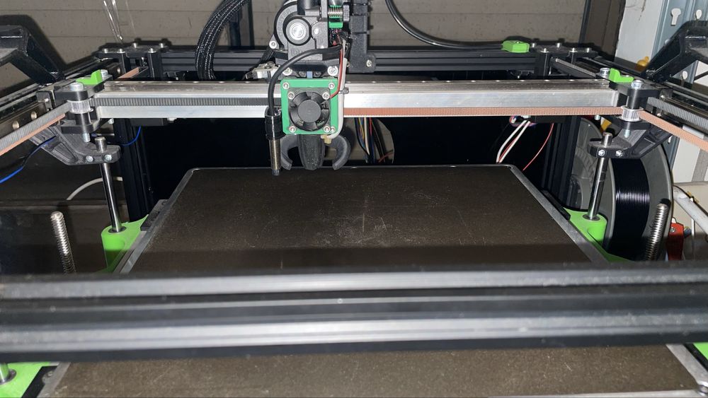 Vzbot 330x330 mais Material