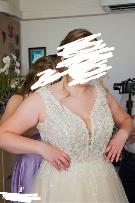 Suknia ślubna koronka tiul