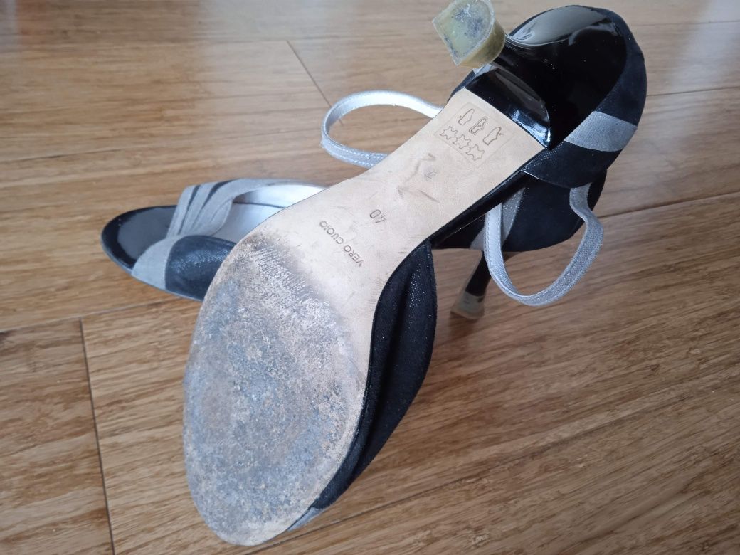 Buty do tańca tango 40 dł. wkładki 26 cm czarno-szare