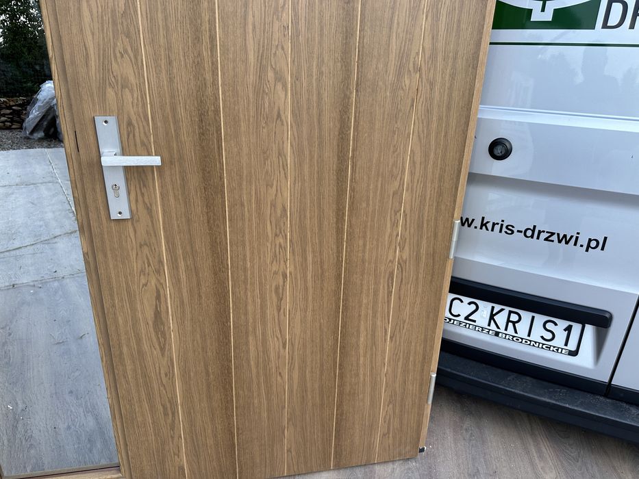 Drzwi zewnętrzne drewniane grube 10cm ze współczynnikiem Ciepła U-0,49