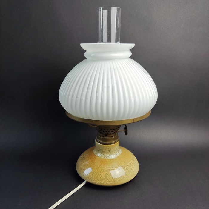 Lampka na podstawie Mirostowice - stan idealny