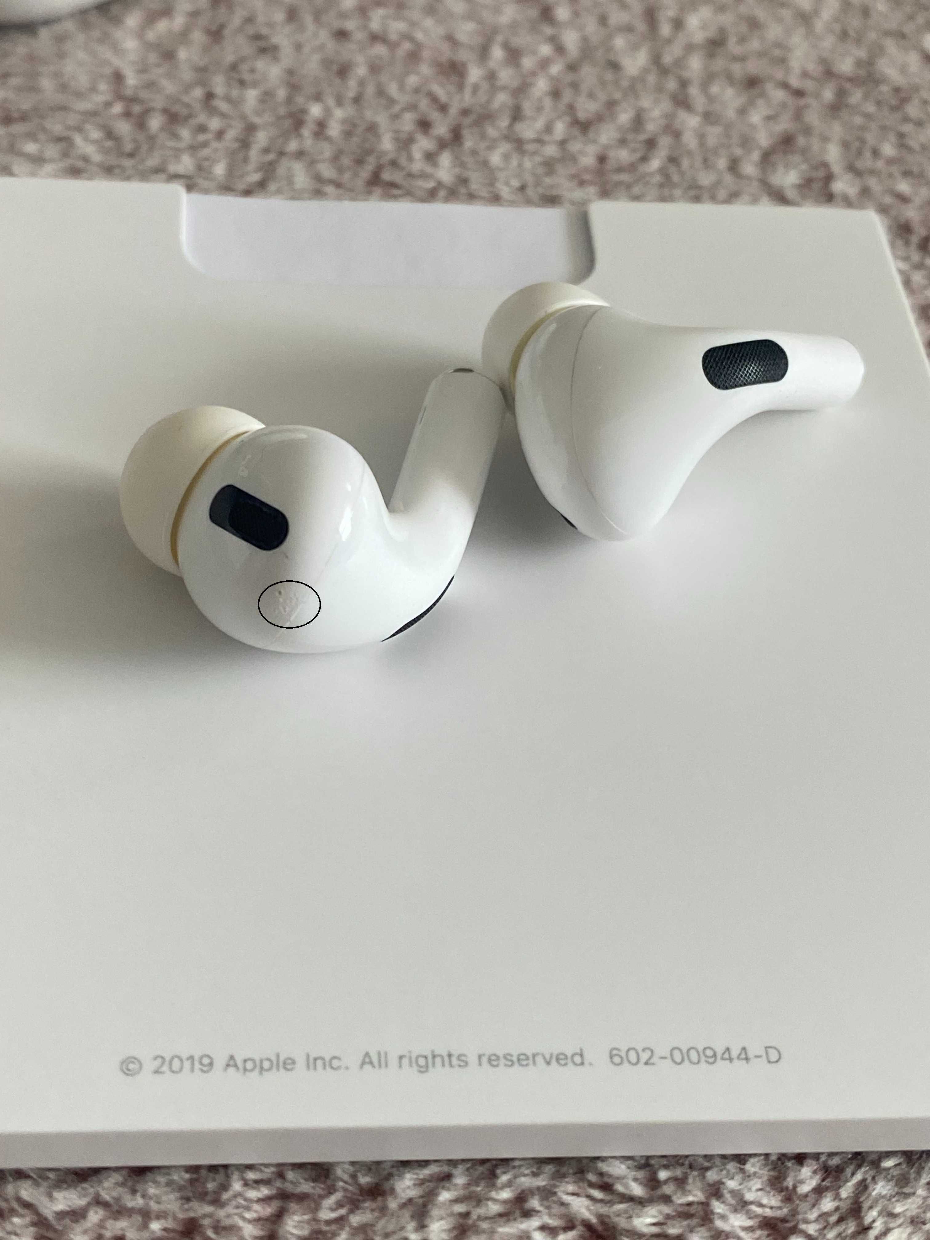 Навушники APPLE AirPods Pro white (MWP22RU/A)