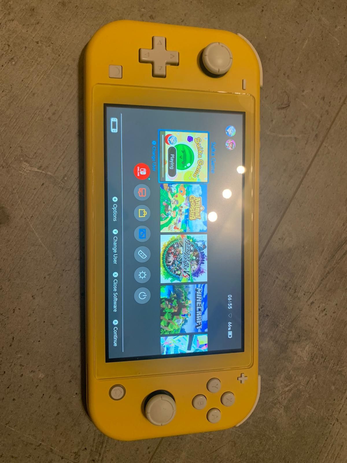 Nintendo Switch Lite żółty