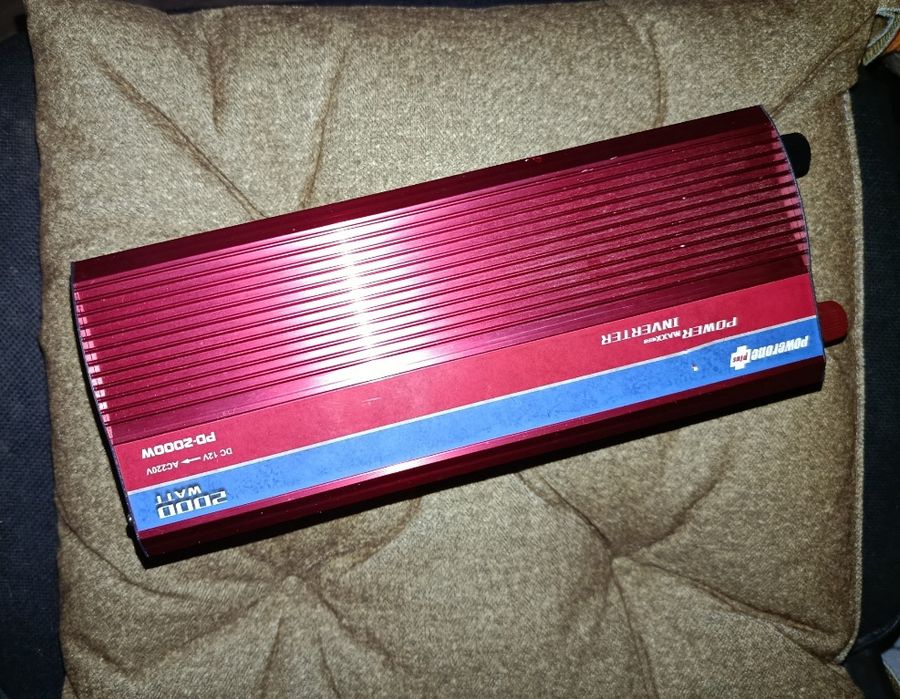 Інвертор Powerone Inverter 12V