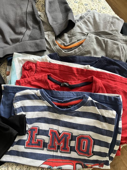 Ubrania chłopięce r.122/128