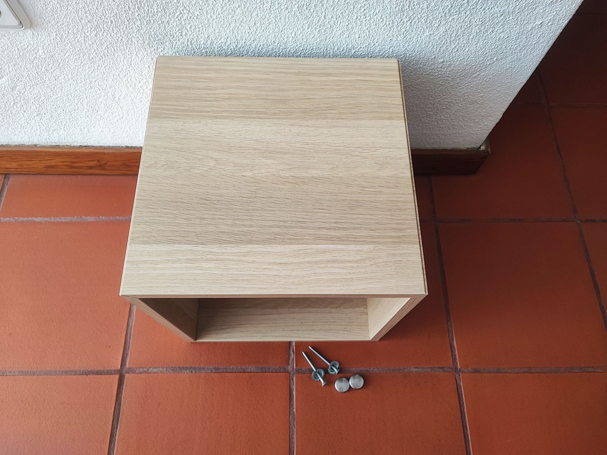 Cubo ikea  claro