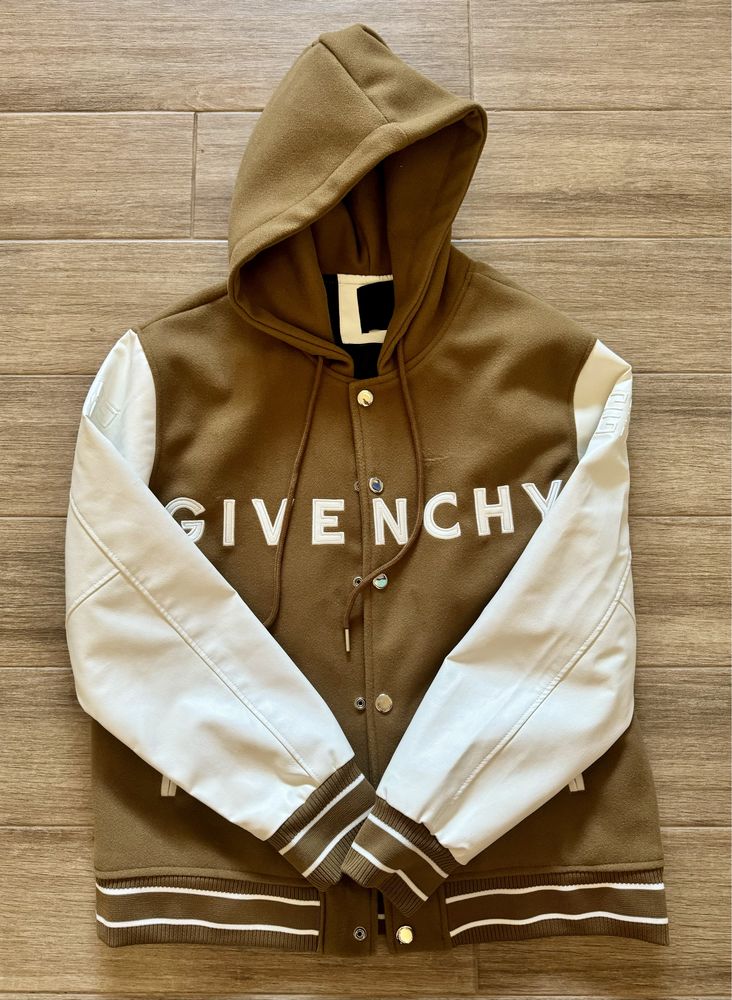 Casaco Givenchy