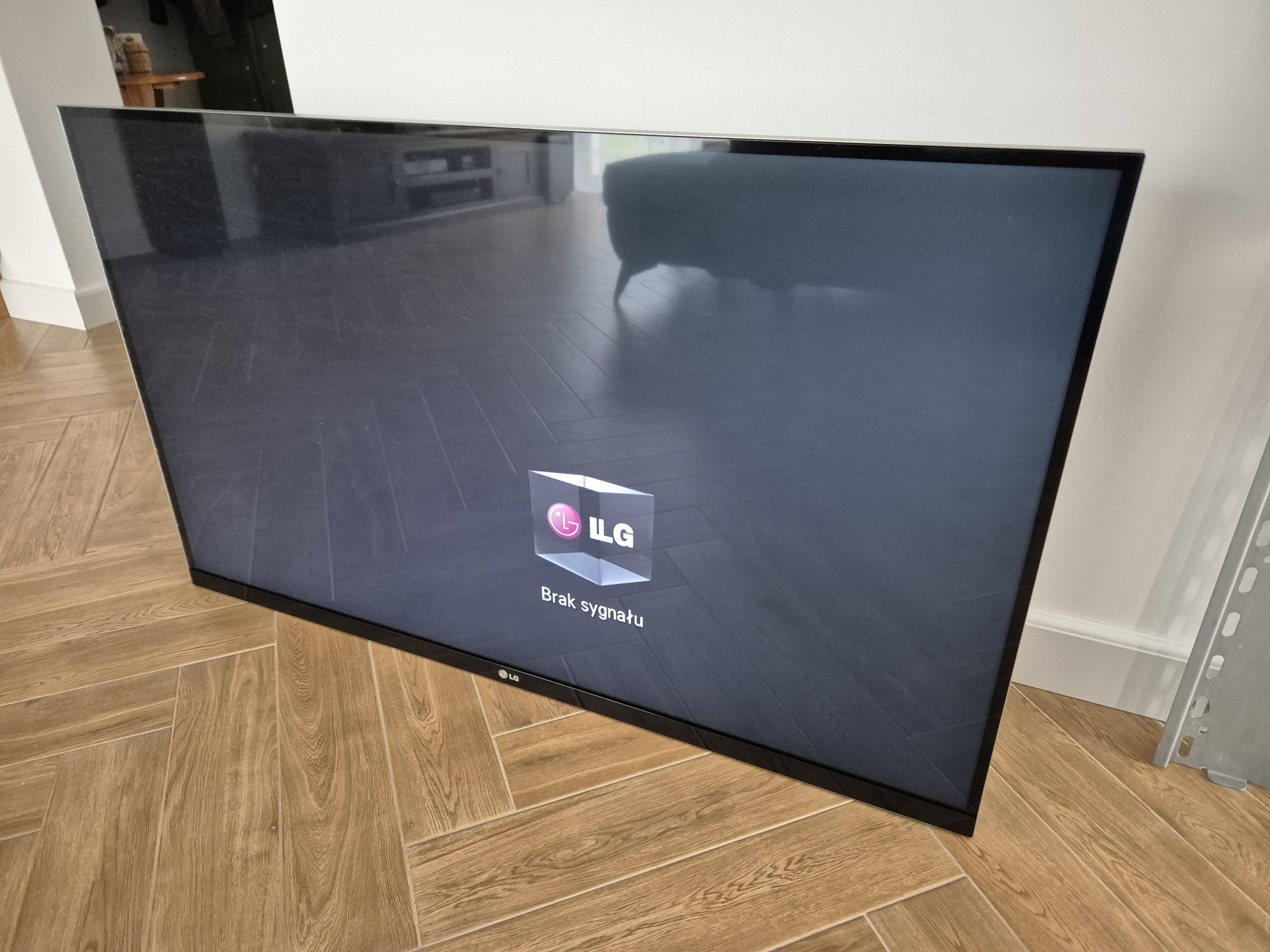 LG 47LM765S Telewizor 3D LG