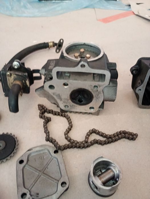 Junak 902  tłok cylinder i wal 49ccm