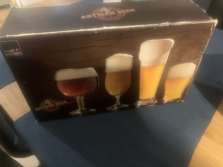 Nowe 4 kufle do piwa