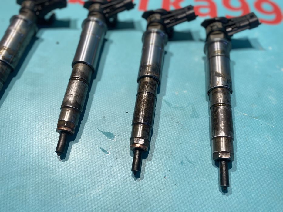 Форсунка Qashqai j10 2.0dci 150km Vivaro Trafic 2.0 дизель