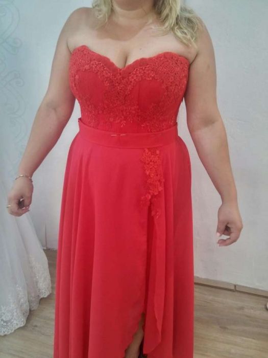 Suknie w rozmiarach Plus size