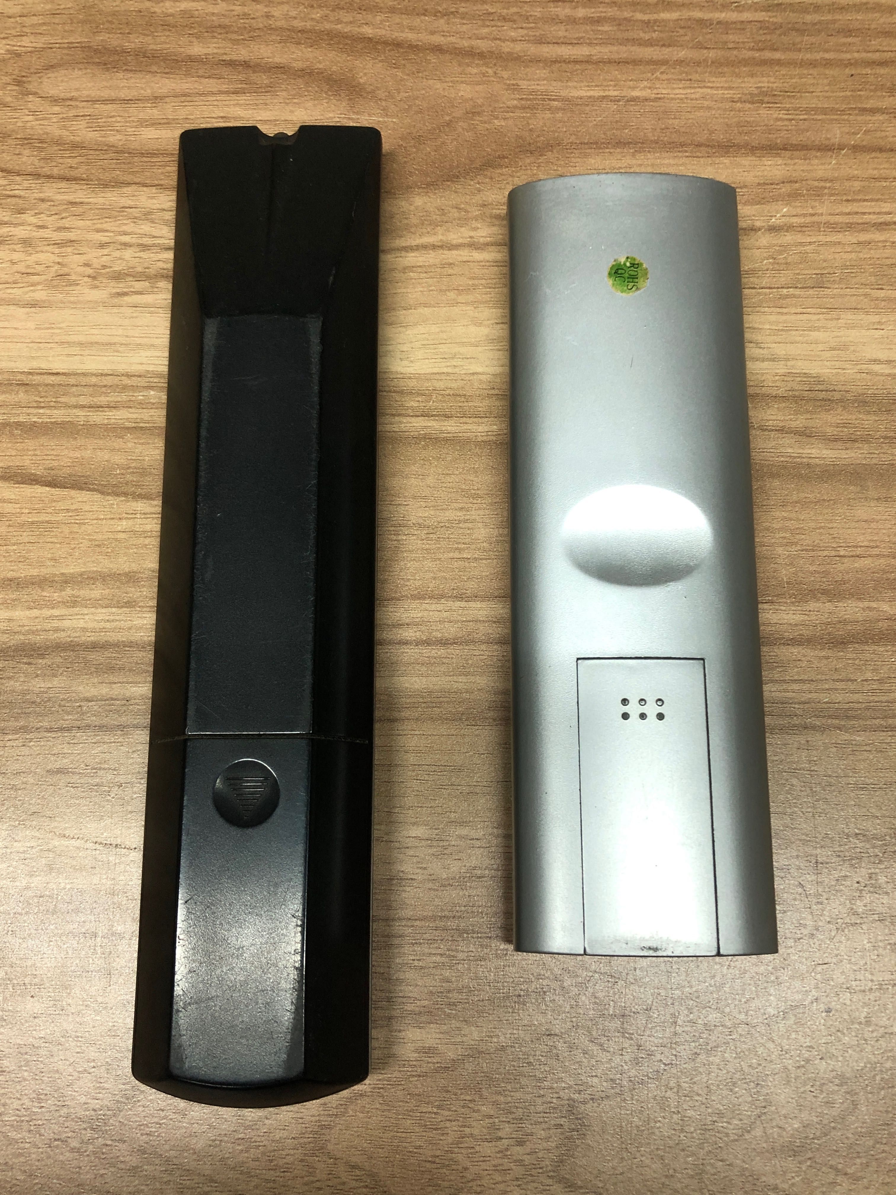 2 piloty AEG + Techni Sat