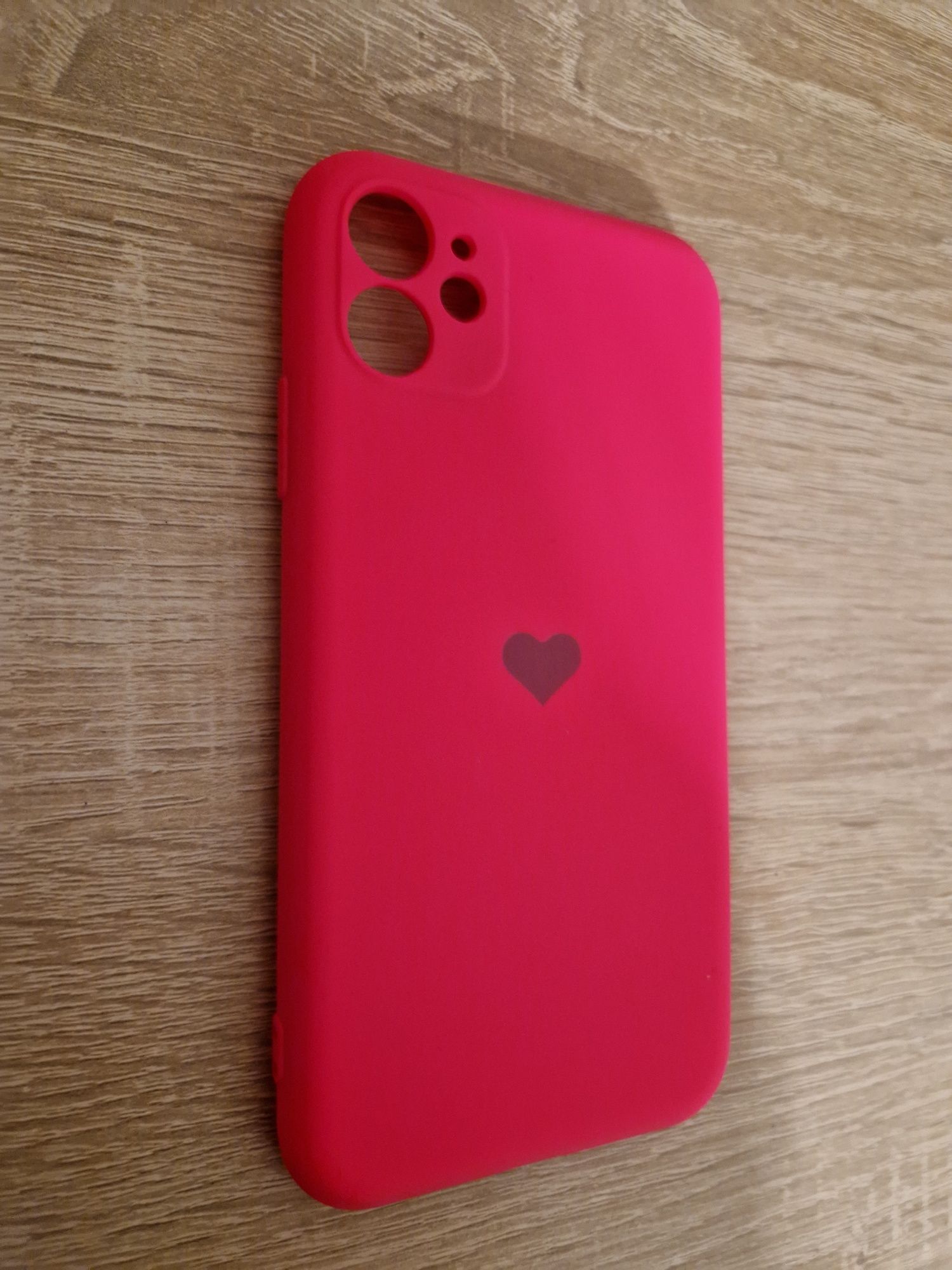 Etui Vennus Silicone Heart Case do Iphone 11 fuksja