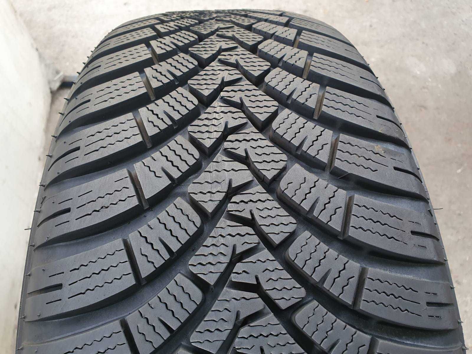 2x Falken EuroWinter HS01  205/60r15  8mm 2023r