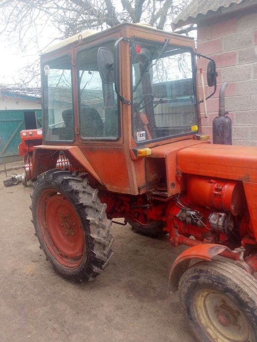Продам трактор т25