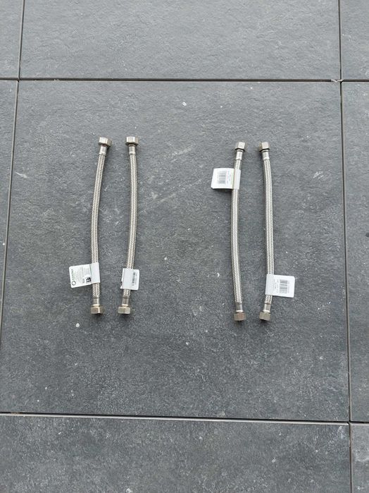 Wężyk w oplocie, stal nierdzewna nowe