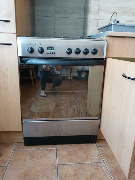 Kuchenka gazowo-elektryczna