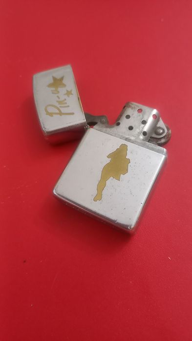 Isqueiro Zippo usado.
