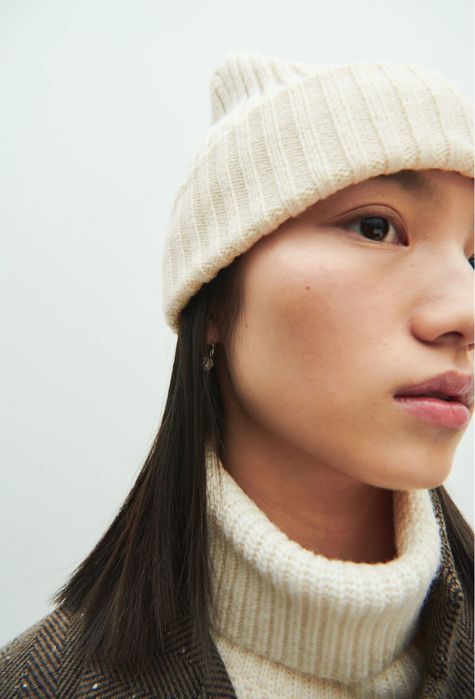 Жіночa довга куртка пуховик ZARA шапка hm