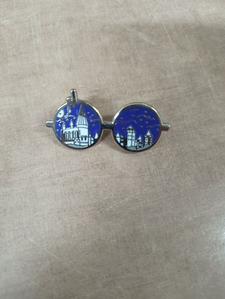 Pin Przypinka Harry Potter okulary Hogwart