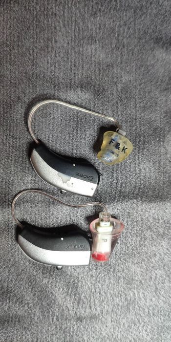 Widex CLEAR Series C3-FS Aparaty słuchowe lewy i prawy