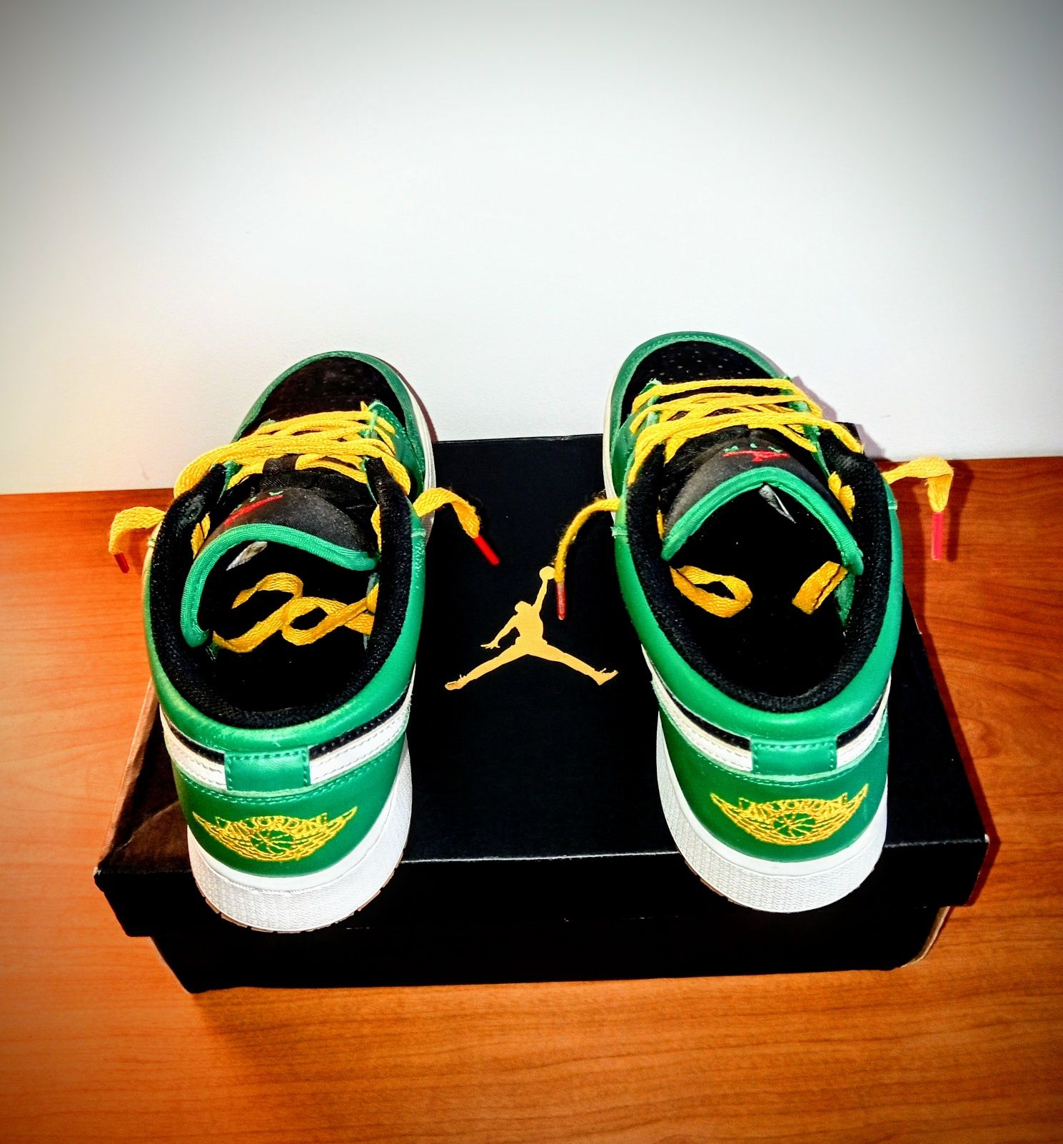 Sapatilhas Jordan 1 Low SE GS T40 | Preço de Oportunidade