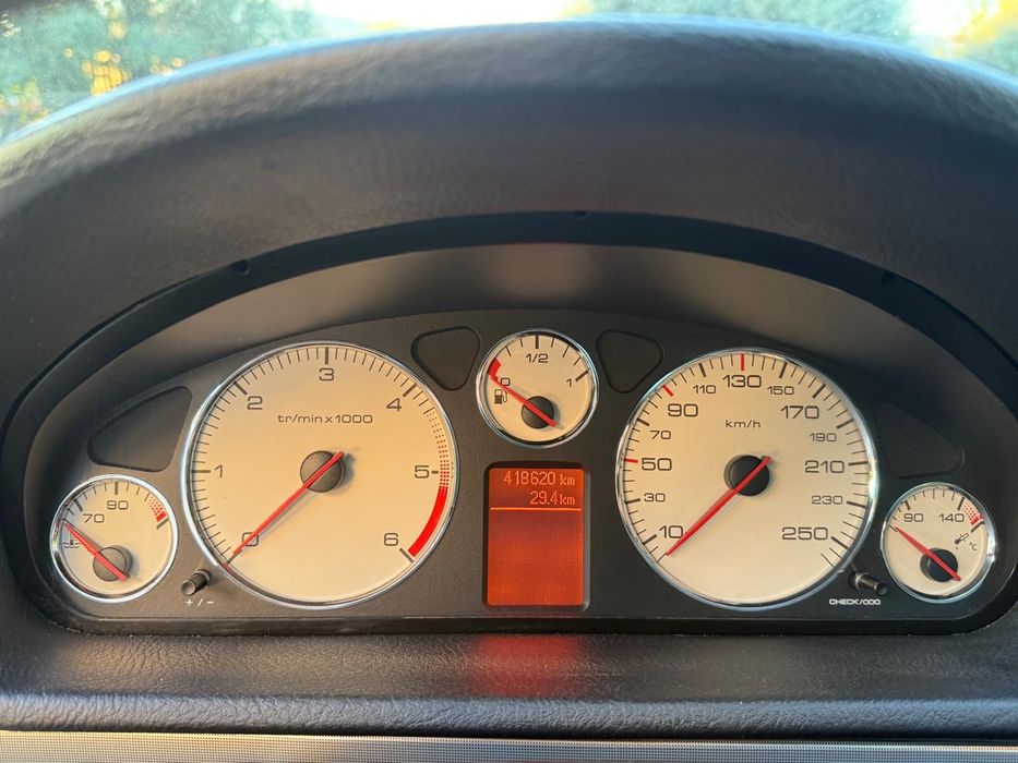 Peugeot 407 2.0 HDI