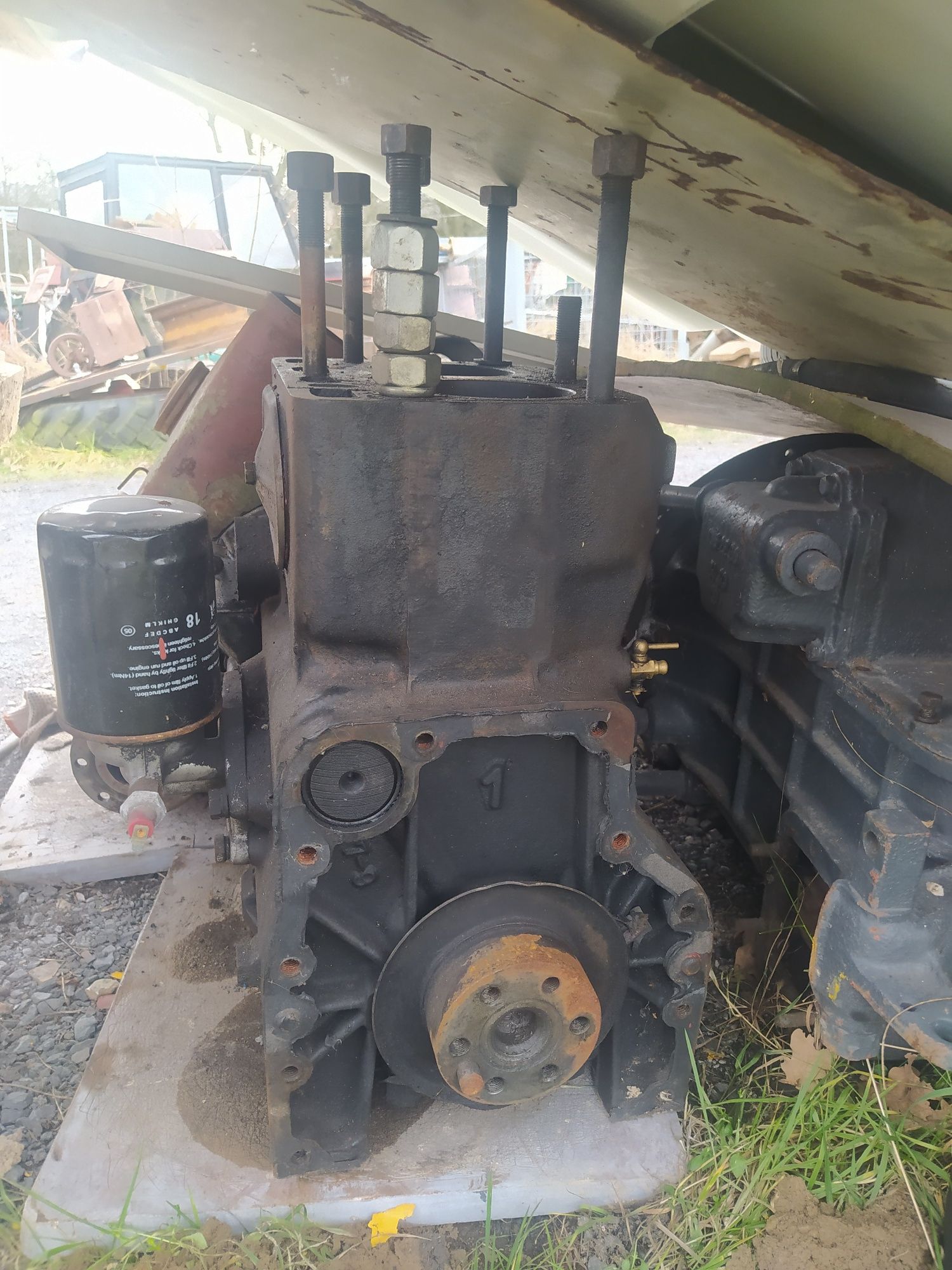 Blok silnika ursusa 355,4011,dyfer