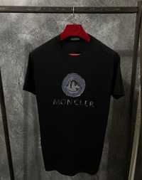 Футболка Moncler