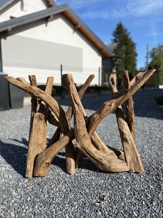 Konsola z drewna naturalnego stolik