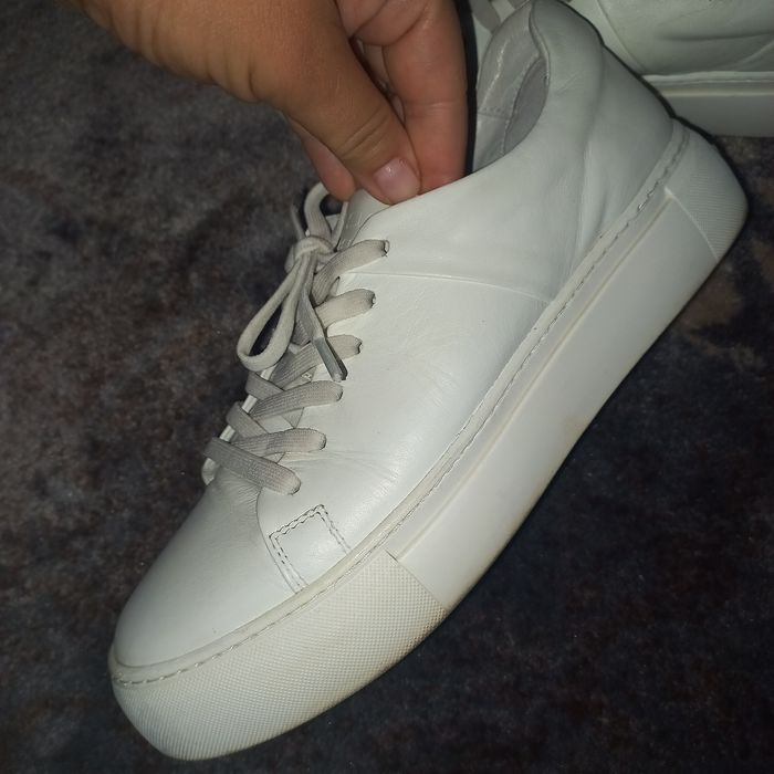 Шкіряні білі кеди,розмір  37