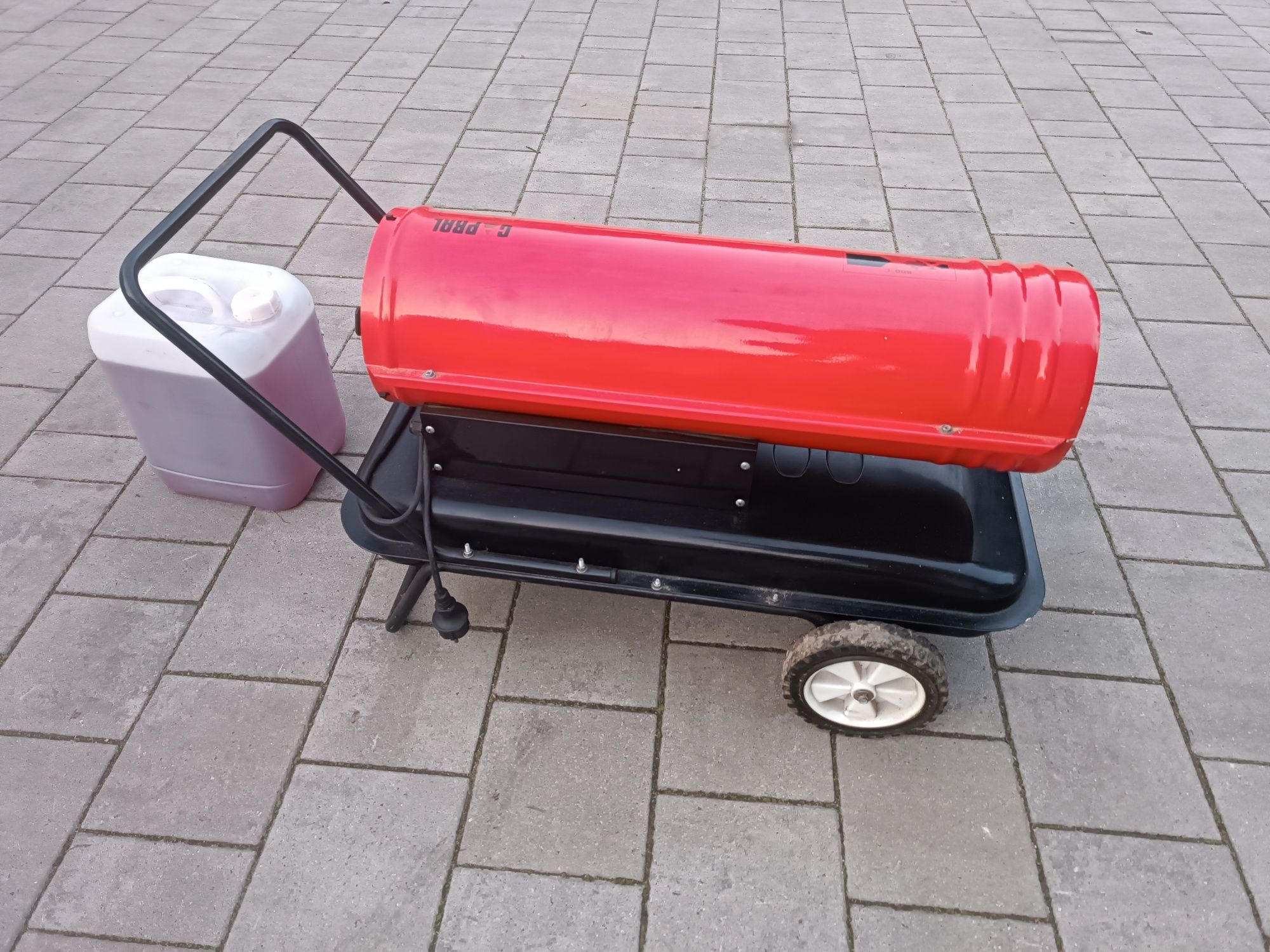 Nagrzewnica olejowa Capral 30 KW + olej opałowy