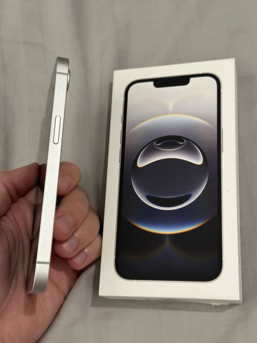 Apple iPhone 16e 256GB eSim A3212 MD0G4LL/A