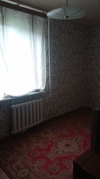 Продається трьох кімнатна квартира