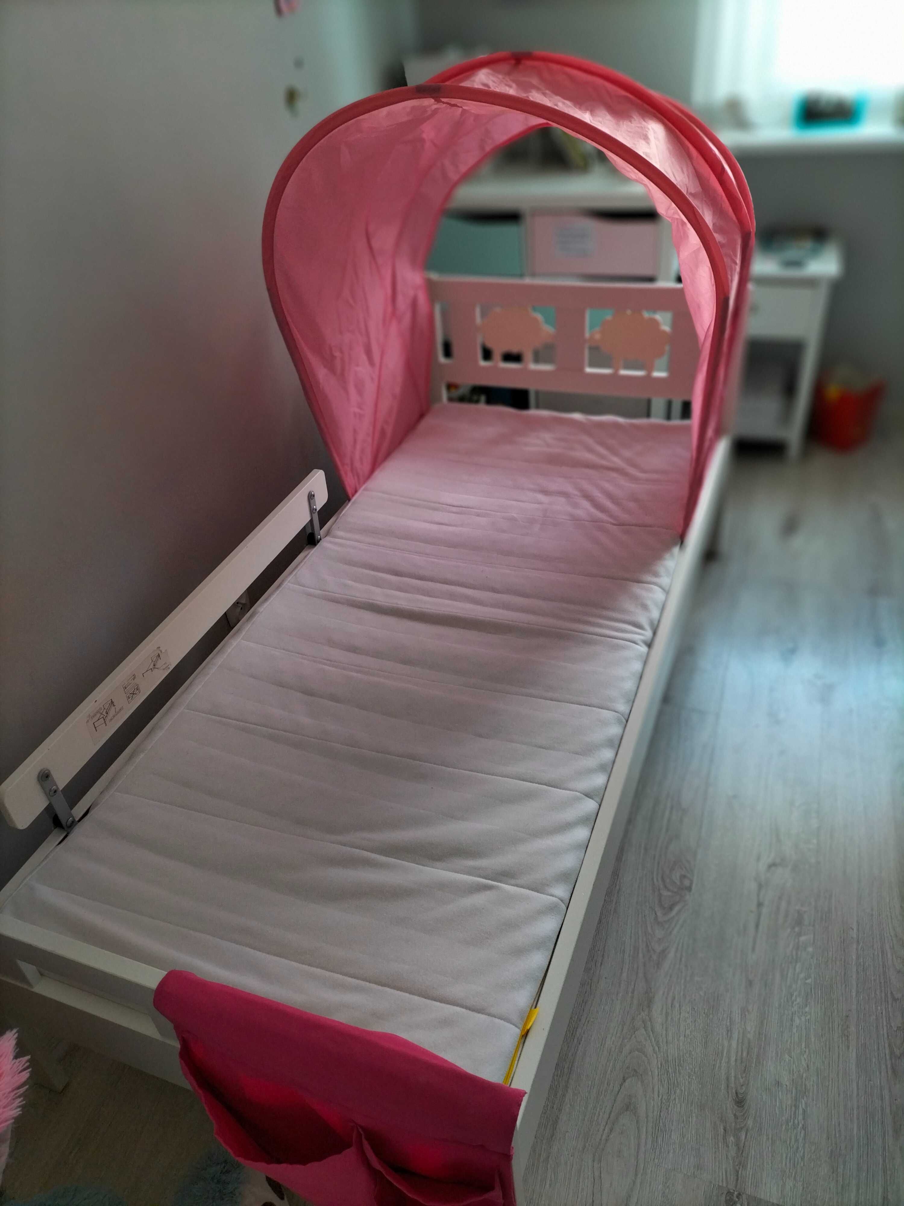 Łóżko IKEA z baldachimem