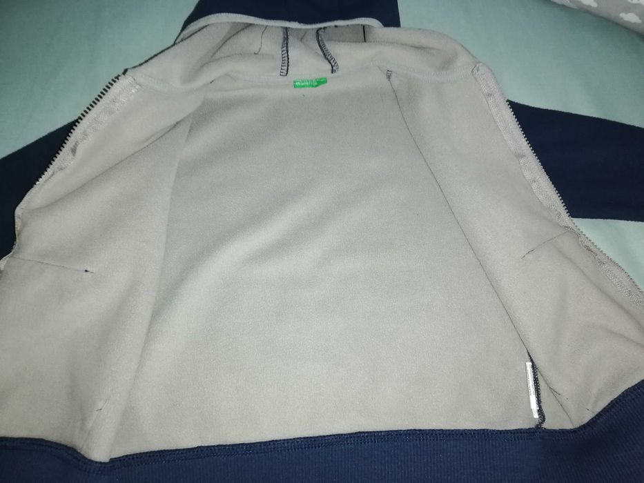 Casaco da benetton, polar, tamanho 5 anos XS