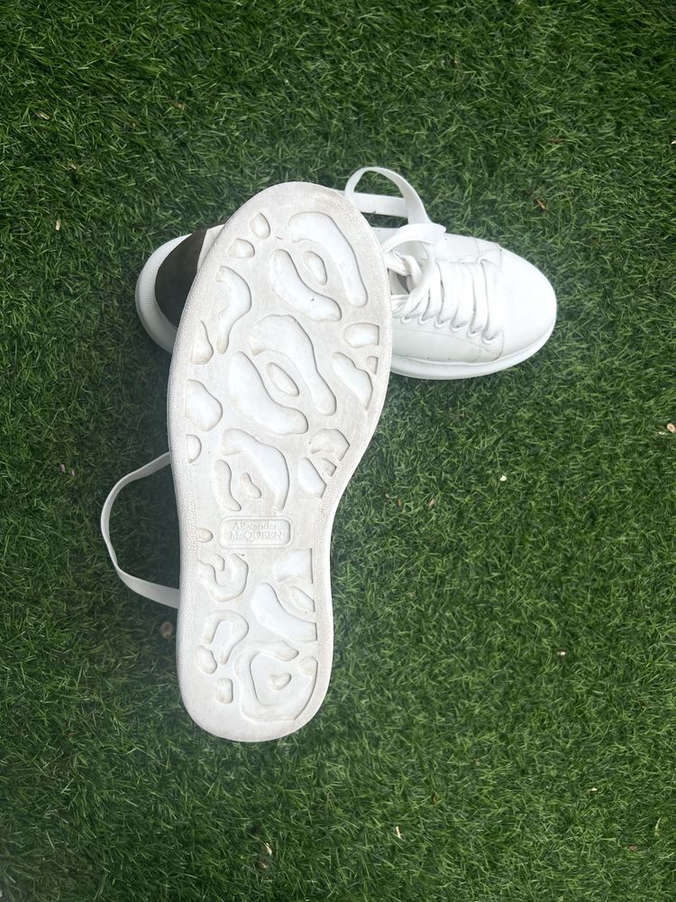 Sneakersy Alexander McQueen rozm 40
