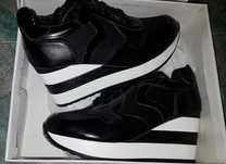 Botins novos e super leves tam 38