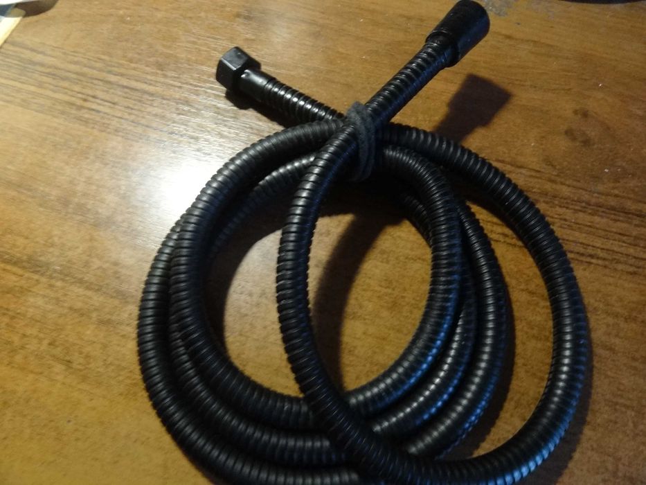 Шланг  для душа  в ванную