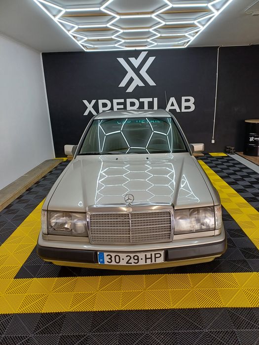 Mercedes W124 250D para venda