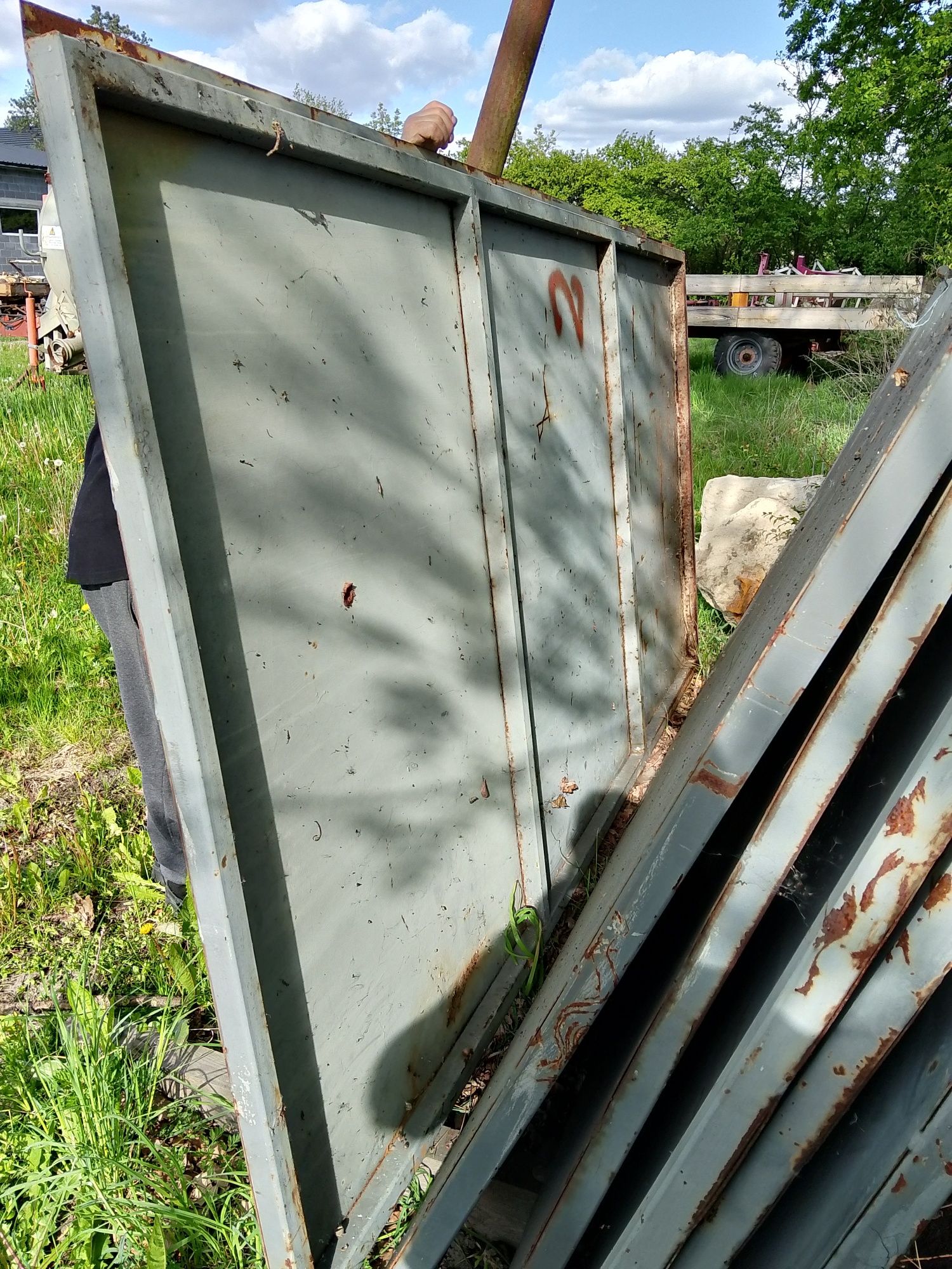 Brama garażowa 3m x 3m 3 sztuki