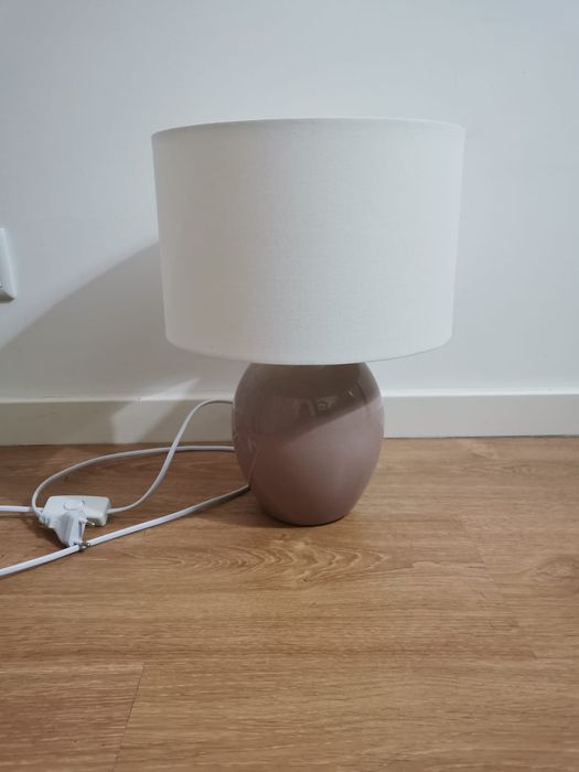 Candeeiro de Mesa Rosa