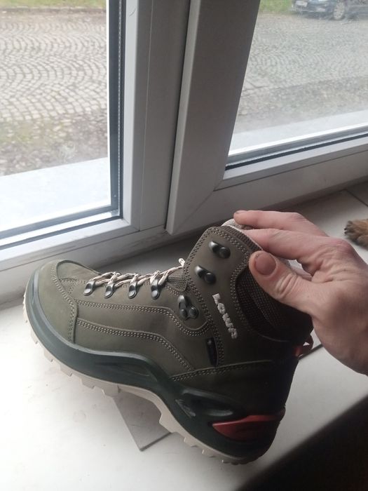 Тактичні кросівки черевики LoWa