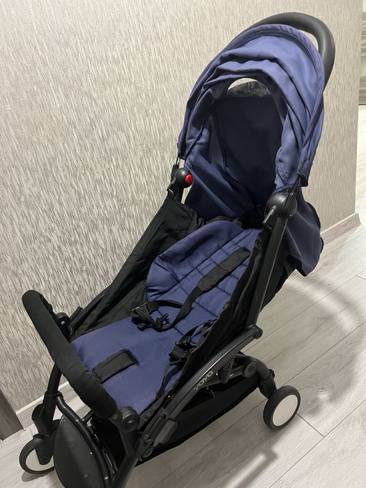 Прогулянкова коляска