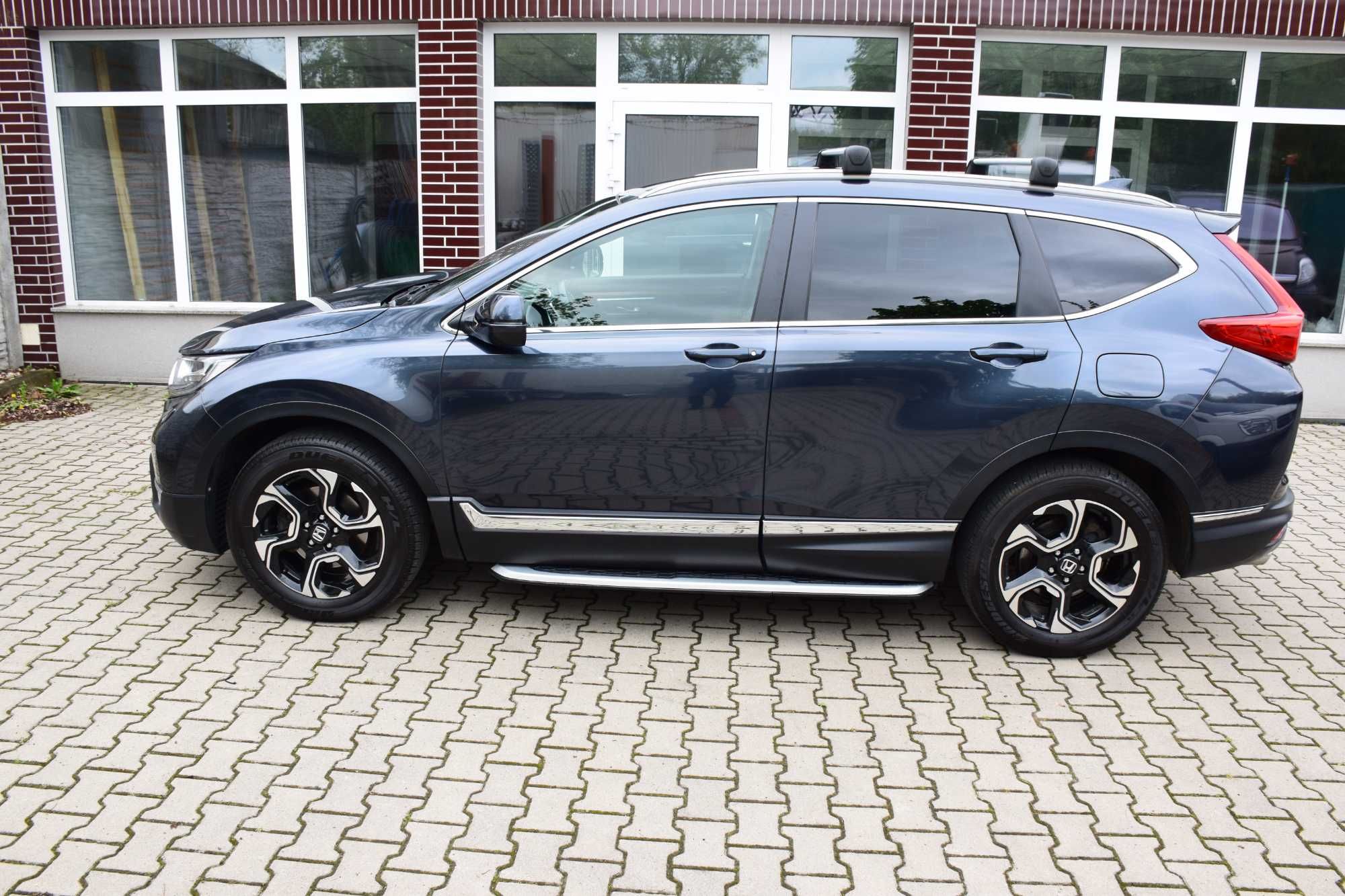 Samochód HONDA C-RV