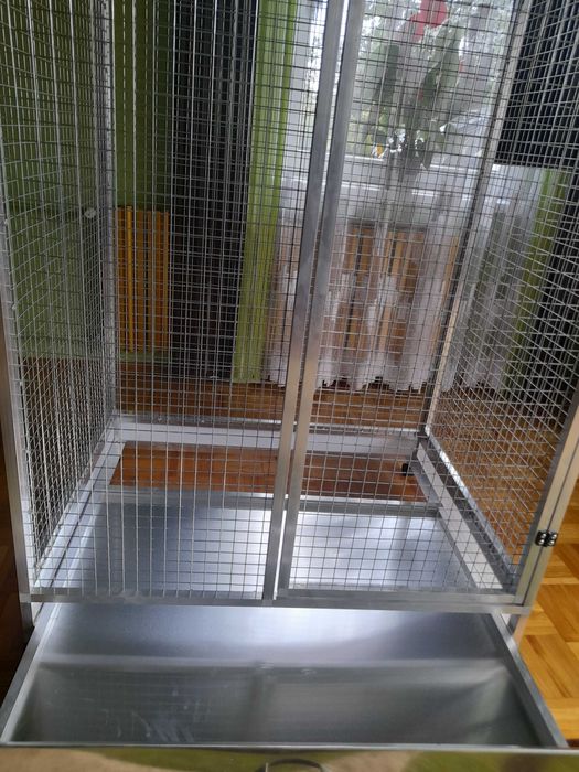 Klatka  woliera aluminiowa  dla dużych papug